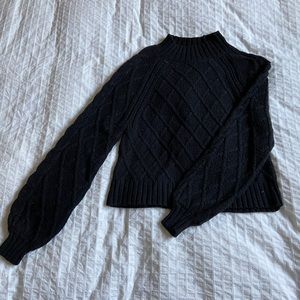 Black bell sleeve knitted sweater